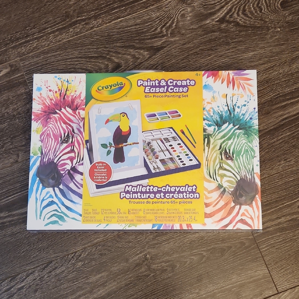 Crayola Paint & Create Easel Art Case, Dual-sided tabletop easel - BRAND NEW